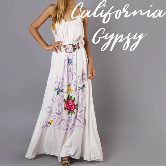 RESTOCKING🎉Unicorn Gypsy Embroidered Maxi Dress - Picture 2 of 5